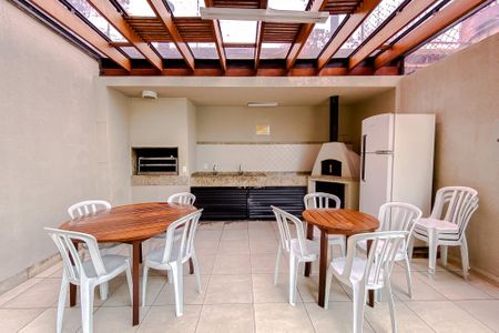 Apartamento à venda com 70m², 3 quartos e 2 vagasÁrea comum - Churrasqueira