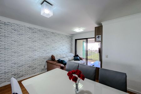 Apartamento à venda com 70m², 3 quartos e 2 vagas Apartamento à venda com 70m², 3 quartos e 2 vagasSala
