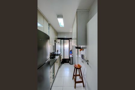 Apartamento à venda com 70m², 3 quartos e 2 vagas Apartamento à venda com 70m², 3 quartos e 2 vagasCozinha