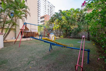 Apartamento para alugar com 131m², 3 quartos e 1 vaga Apartamento para alugar com 131m², 3 quartos e 1 vagaPlayground
