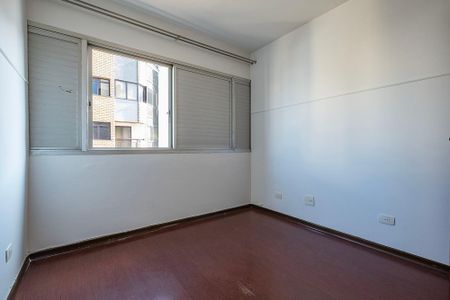 Apartamento para alugar com 131m², 3 quartos e 1 vaga Apartamento para alugar com 131m², 3 quartos e 1 vagaQuarto 2