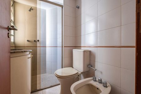 Apartamento para alugar com 131m², 3 quartos e 1 vaga Apartamento para alugar com 131m², 3 quartos e 1 vagaBanheiro