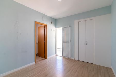 Apartamento à venda com 114m², 3 quartos e 3 vagasSuíte 1