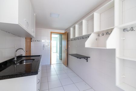 Apartamento à venda com 114m², 3 quartos e 3 vagasCozinha