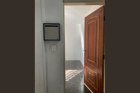 Sala de apartamento para alugar com 2 quartos, 45m² em Jardim Martins Silva, São Paulo