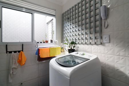 Apartamento à venda com 29m², 1 quarto e sem vagaSala/Cozinha e Área de Serviço