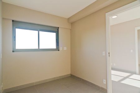 Quarto 1 de apartamento para alugar com 2 quartos, 41m² em Vila Albertina, São Paulo