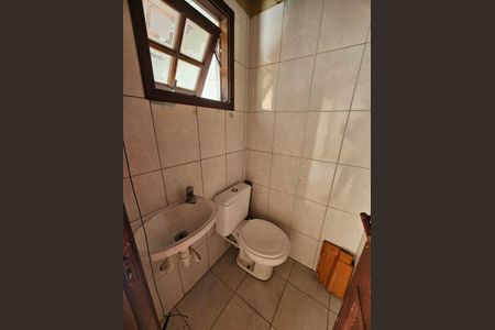 Casa à venda com 125m², 3 quartos e 2 vagasBanheiro