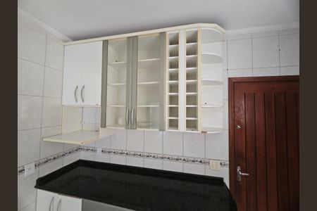 Casa à venda com 125m², 3 quartos e 2 vagasCozinha
