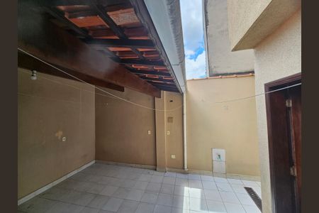 Casa à venda com 125m², 3 quartos e 2 vagasÁrea externa