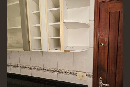 Casa à venda com 125m², 3 quartos e 2 vagasCozinha