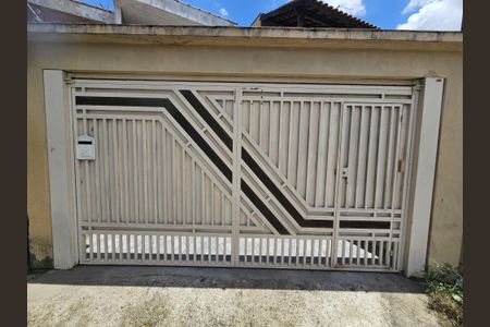 Casa à venda com 125m², 3 quartos e 2 vagasFachada