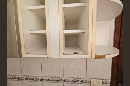 Casa à venda com 125m², 3 quartos e 2 vagasCozinha