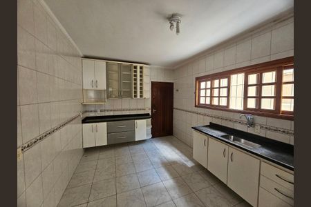 Casa à venda com 125m², 3 quartos e 2 vagasCozinha