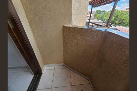 Casa à venda com 125m², 3 quartos e 2 vagasÁrea externa