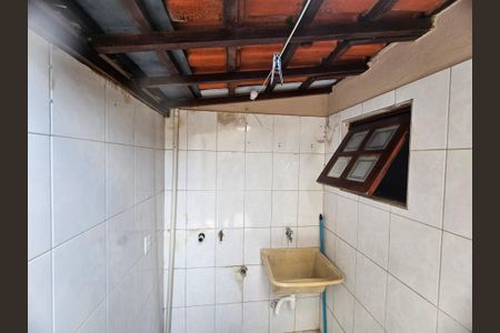 Casa à venda com 125m², 3 quartos e 2 vagasÁrea de serviço