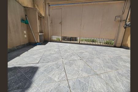 Casa à venda com 125m², 3 quartos e 2 vagasÁrea externa