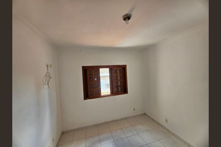 Casa à venda com 125m², 3 quartos e 2 vagasQuarto
