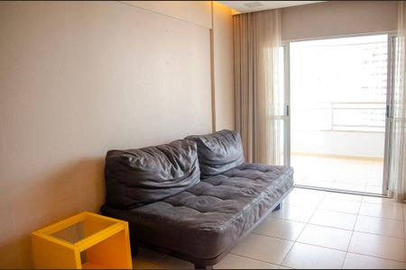 Apartamento para alugar com 3 quartos, 85m² em Jardim Goiás, Goiânia