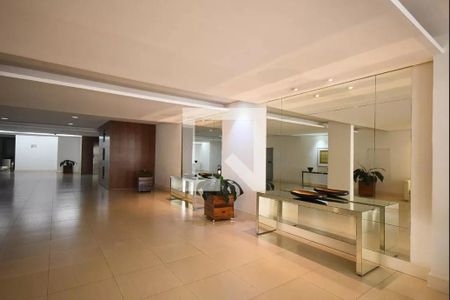 Apartamento à venda com 86m², 3 quartos e 2 vagas Apartamento à venda com 86m², 3 quartos e 2 vagasHall social