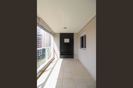 Apartamento à venda com 86m², 3 quartos e 2 vagas Apartamento à venda com 86m², 3 quartos e 2 vagasVaranda gourmet