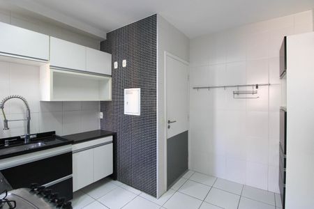 Apartamento à venda com 86m², 3 quartos e 2 vagas Apartamento à venda com 86m², 3 quartos e 2 vagasCozinha