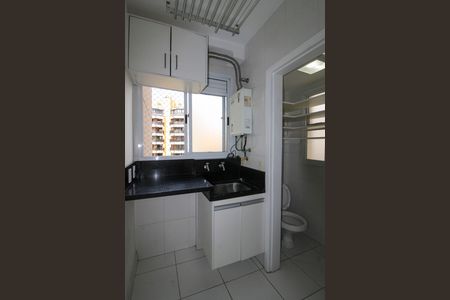 Apartamento à venda com 86m², 3 quartos e 2 vagas Apartamento à venda com 86m², 3 quartos e 2 vagasÁrea de Serviço