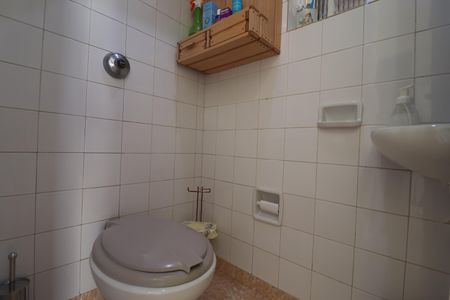 Casa à venda com 107m², 3 quartos e 2 vagasBanheiro 2