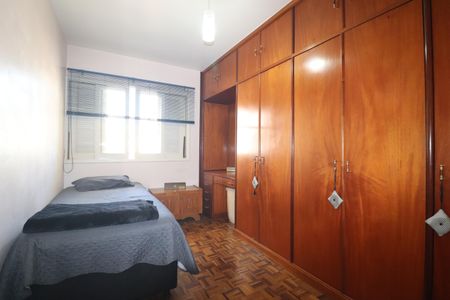 Casa à venda com 107m², 3 quartos e 2 vagasQuarto 2