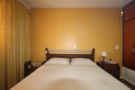 Casa à venda com 107m², 3 quartos e 2 vagasQuarto 1