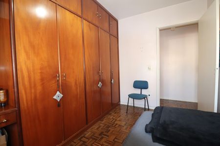 Casa à venda com 107m², 3 quartos e 2 vagasQuarto 2