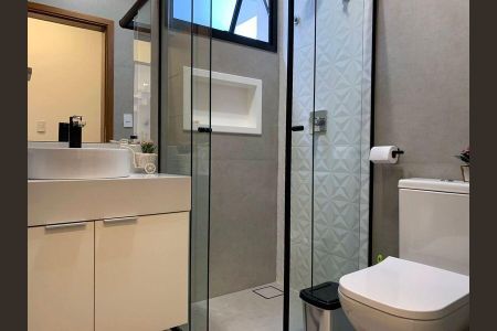 Casa à venda com 4 quartos, 265m² em Jardim Samambaia, Jundiaí