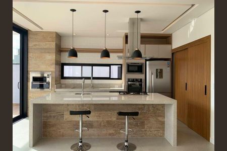 Casa à venda com 4 quartos, 265m² em Jardim Samambaia, Jundiaí