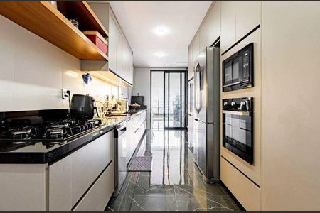 Apartamento à venda com 344m², 3 quartos e 4 vagas