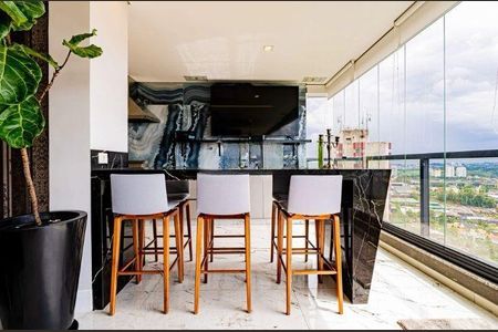 Apartamento à venda com 344m², 3 quartos e 4 vagas