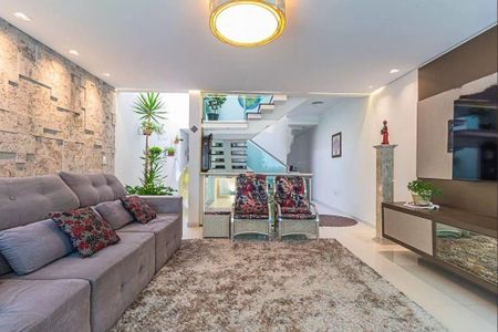 Casa à venda com 3 quartos, 195m² em Centro, Santo André