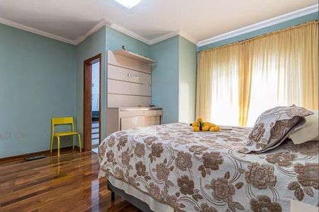 Casa à venda com 3 quartos, 195m² em Centro, Santo André