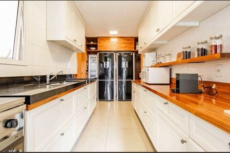 Apartamento para alugar com 136m², 2 quartos e 2 vagas