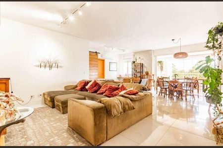 Apartamento à venda com 2 quartos, 136m² em Centro Empresarial Tamboré, Santana de Parnaíba