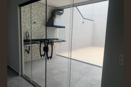 Casa à venda com 3 quartos, 165m² em Vila Carrão, São Paulo