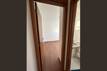 Apartamento para alugar com 44m², 2 quartos e 1 vaga Apartamento para alugar com 44m², 2 quartos e 1 vagaQuarto