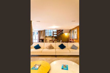 Casa à venda com 750m², 4 quartos e 6 vagas