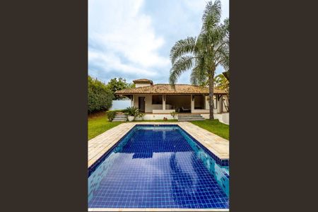 Casa à venda com 750m², 4 quartos e 6 vagas