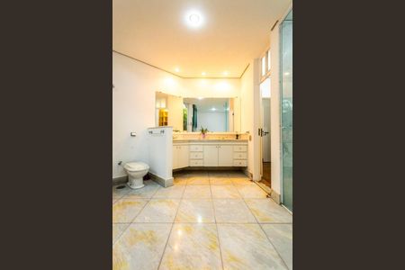 Casa à venda com 750m², 4 quartos e 6 vagas
