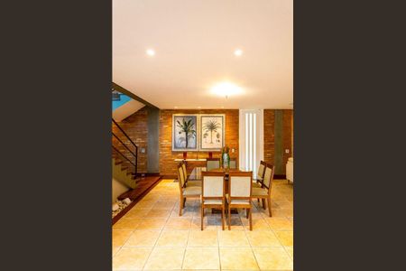 Casa à venda com 4 quartos, 750m² em Tamboré, Santana de Parnaíba