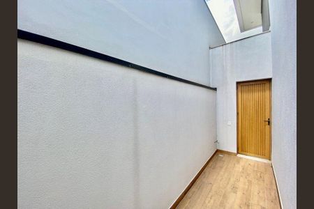 Casa à venda com 283m², 3 quartos e 4 vagas