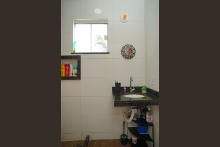 Casa de condomínio para alugar com 300m², 2 quartos e 1 vagaBanheiro