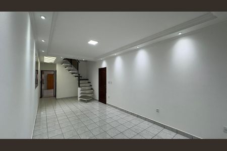 Casa à venda com 150m², 3 quartos e 5 vagas