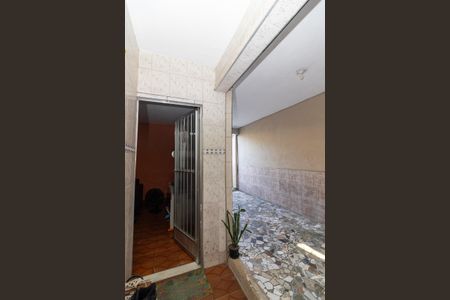 Casa para alugar com 62m², 2 quartos e 1 vagaVaranda