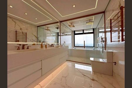 Casa à venda com 541m², 4 quartos e 6 vagas